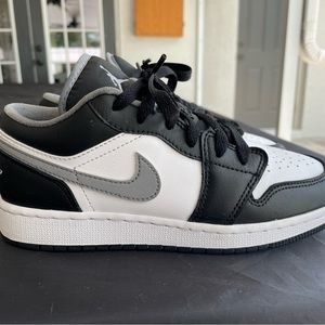 Jordan 1 youth size 3